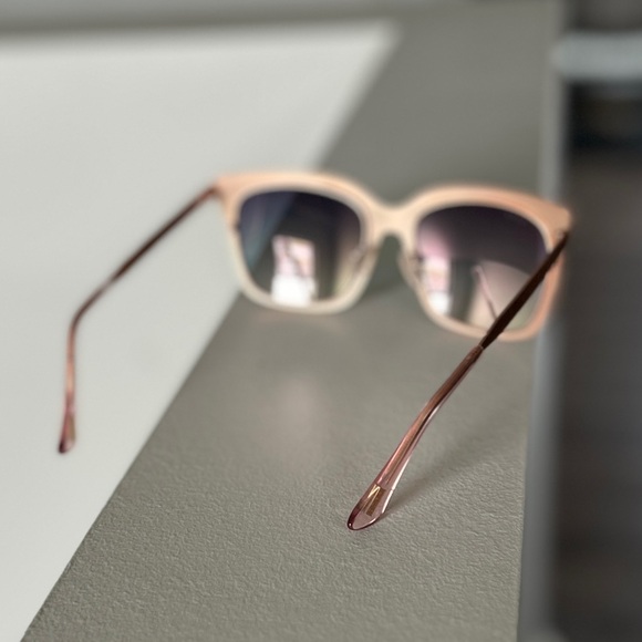 DIFF Eyewear Ella Rose Gold Brown Gradient Sunglasses - Picture 6 of 11